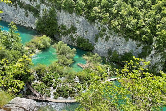 Plitvice Lakes With Ticket & Rastoke Small Group Tour From Zagreb - Guided Park Exploration