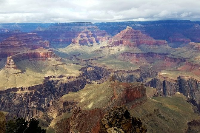 Private Grand Canyon Day Tour Including Lunch at El Tovar - Lunch at El Tovar Lodge