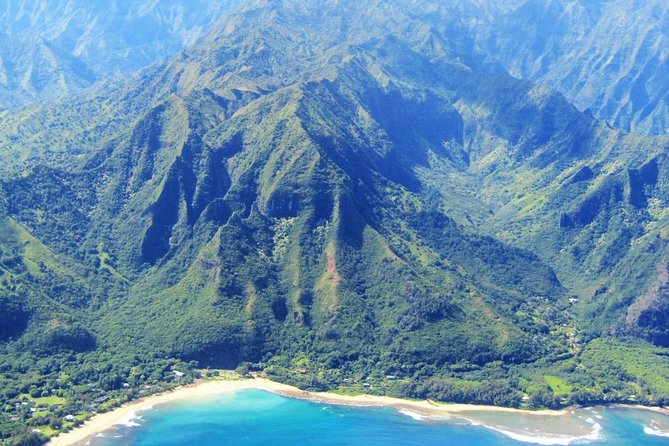 PRIVATE Kauai DOORS OFF Helicopter Tour & NO MIDDLE SEATS - Breathtaking Landmarks