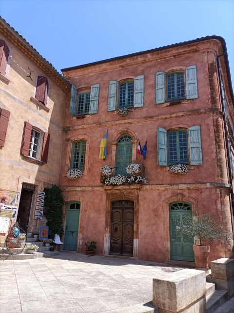 The Most Beautiful Villages of Luberon - Charming Lourmarin