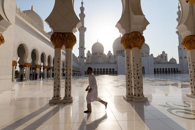 6 Hours Snapshot Tour of Abu Dhabi Including Grand Mosque Visit - Key Points