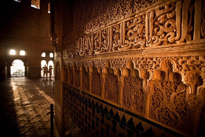 Alhambra: Small Group Tour With Local Guide & Admission - Historical Insights