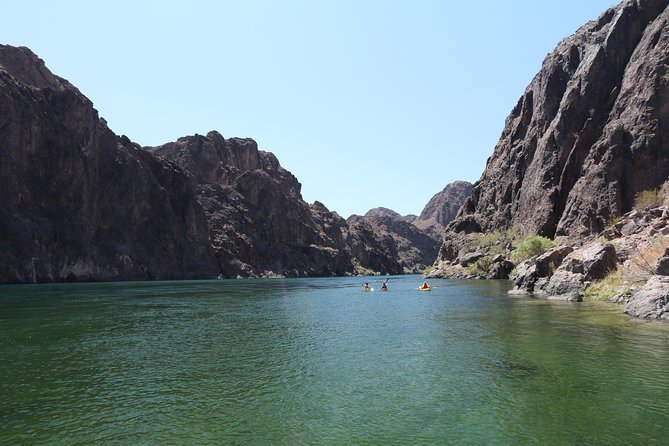 Black Canyon and Hoover Dam Kayak Tour From Las Vegas - Safety and Paddling Instruction