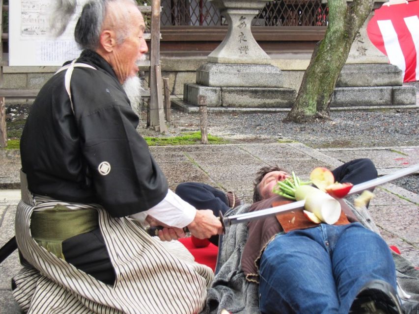 Cool Kyoto: 5-Hour Walking Tour With the Last Samurai - Visit Traditional Arts and Crafts