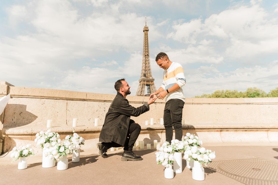 Eiffel Tower Proposal Lgbtqia+ / 1h Photographer - LGBTQIA+ Friendly Celebration