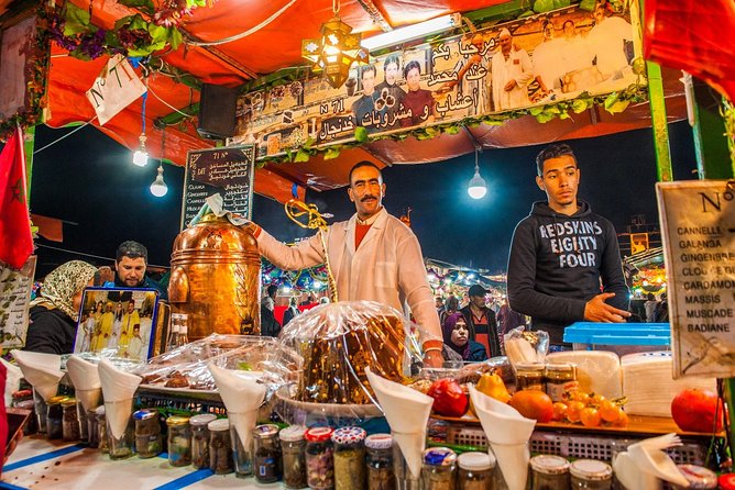 Experience Marrakech: Gastronomic and Market Adventure Inside the Medina - Savoring an Authentic Moroccan Dinner