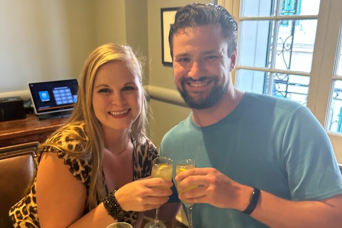 French Quarter Small-Group Cocktail and Foodie Crawl - Guest Reviews and Recommendations