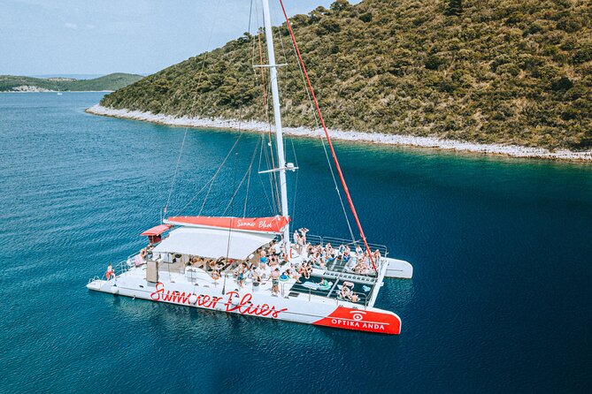 Full-Day Catamaran Cruise to Hvar & Pakleni Islands With Food and Free Drinks - Customer Reviews