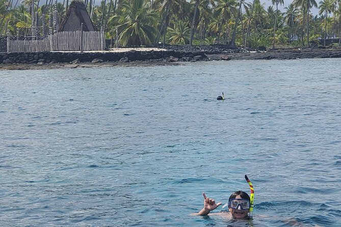 Konas Deluxe Snorkel - Beat the Crowds to Captain Cook and Place of Refuge - Sunscreen and Facilities