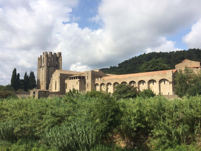Lagrasse Village & Fontfroide Abbey, Cathar Country. - Live Tour Guides