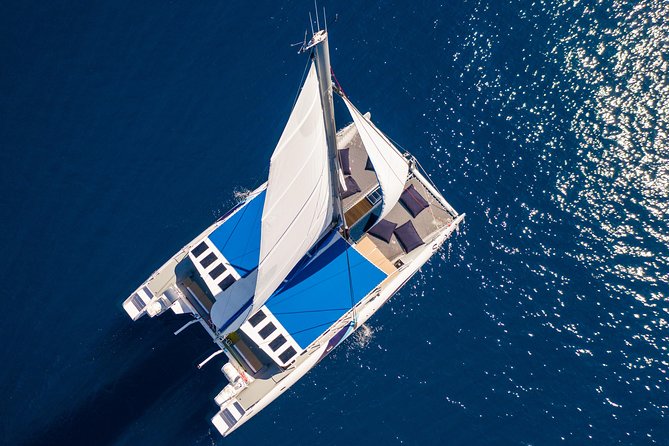 Lounge Catamaran SODADE Half-Day - Relaxation Experience