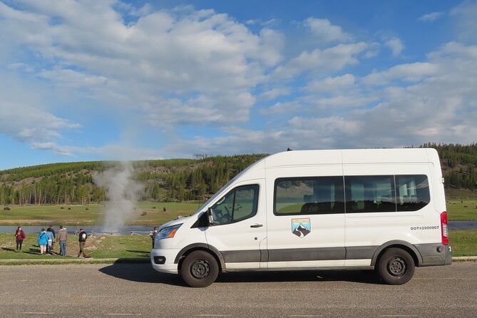 Lower Loop Van Tour From West Yellowstone: Grand Prismatic and Old Faithful - Exploring the Grand Canyon