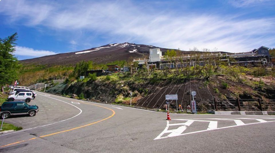 Mt Fuji & Hakone: Sightseeing Private Day Tour With Guide - Diverse Landscapes