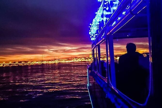Nights of Lights Boat Cruise - Duration and Timing
