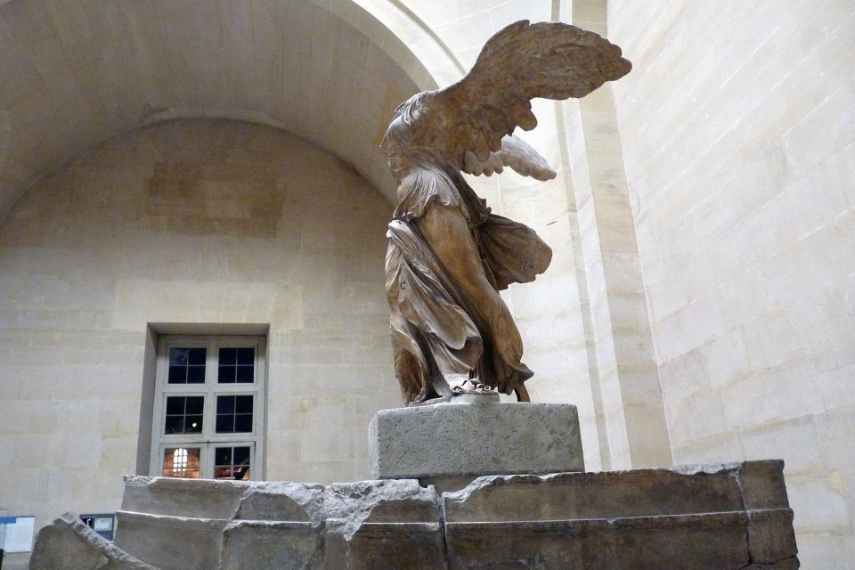 Paris: 2-Hour Louvre Museum Guided Tour With Reserved Access - Luggage and Bag Policies