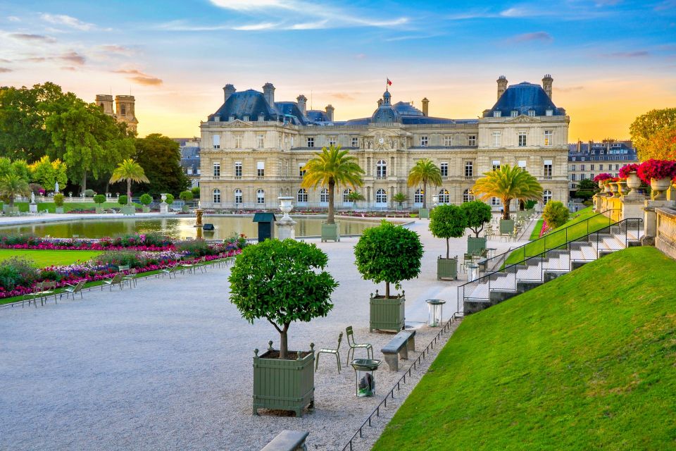 Paris to Palace of Versailles Fast Track Tour With Transport - Tour Inclusions