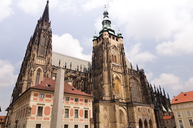 Prague Castle Tour Including Admission Ticket - 2.5 Hour - Public Transportation