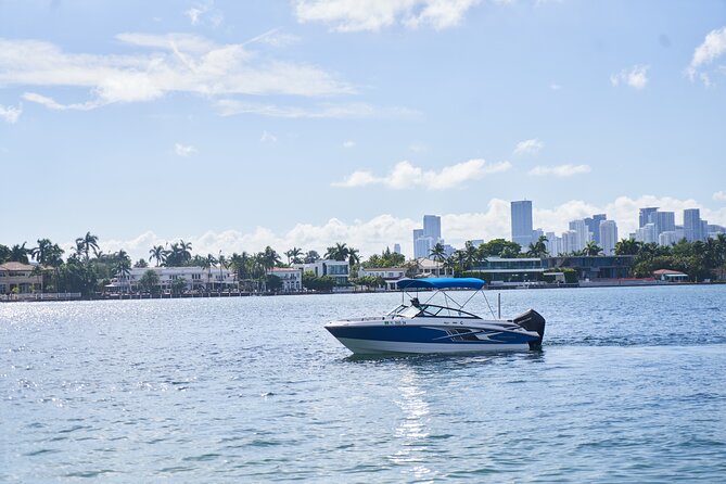 Private Boat Ride in Miami With Experienced Captain and Champagne - Parking and Arrival Details
