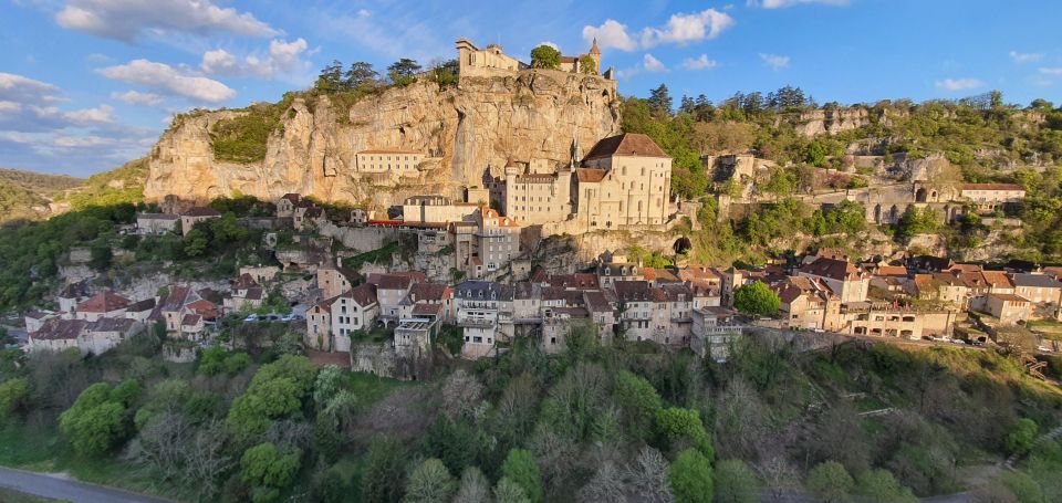 Rocamadour: Private Walking Tour With a Registered Guide - Basilica of Saint Saviour