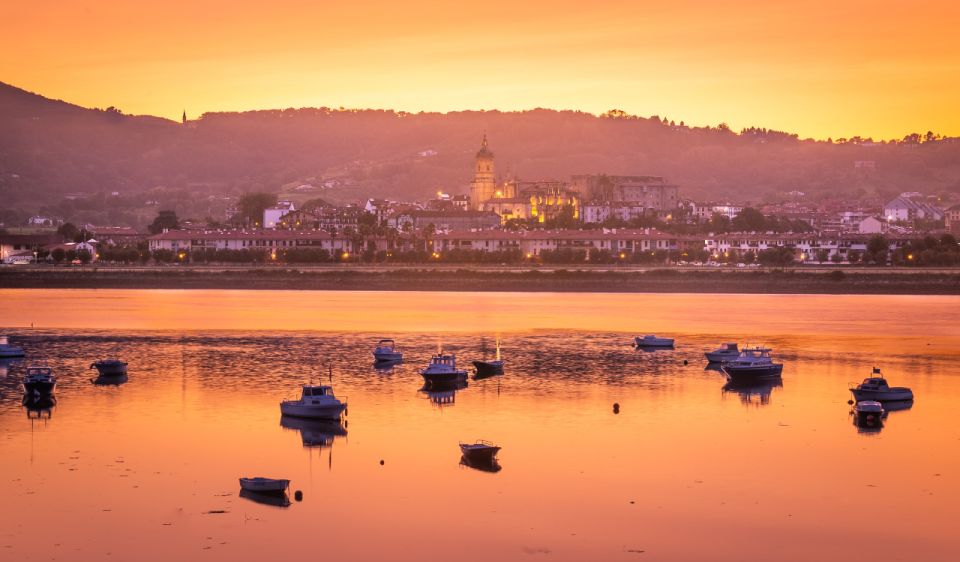 Saint-Jean-de-Luz and Hondarribia Private Tour - Blend of History and Contemporary Life in Hondarribia