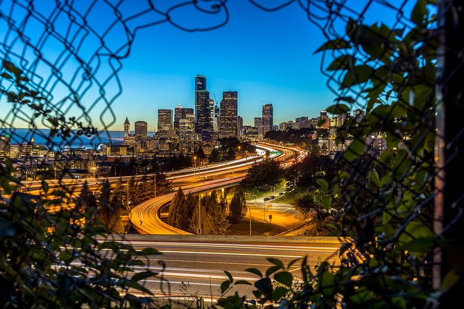 Seattle Grand 4-Hour City Tour - Discover Neighborhoods and Landmarks
