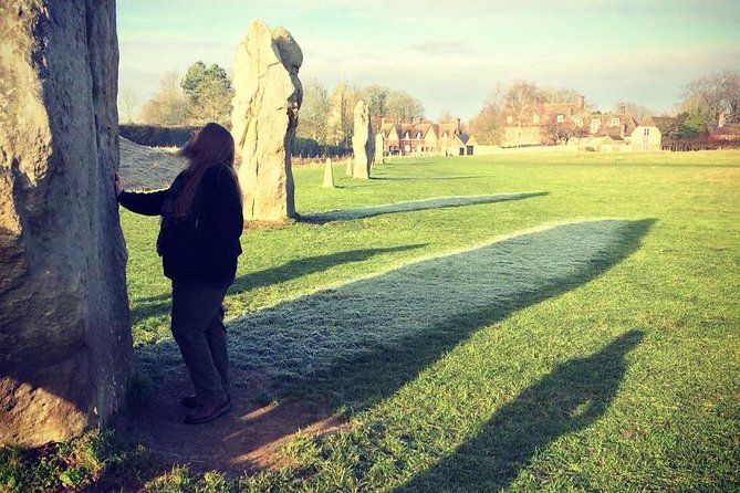 Stonehenge, Avebury, Cotswolds. Small Guided Day Tour From Bath (Max 14 Persons) - Admiring the Cotswolds Villages