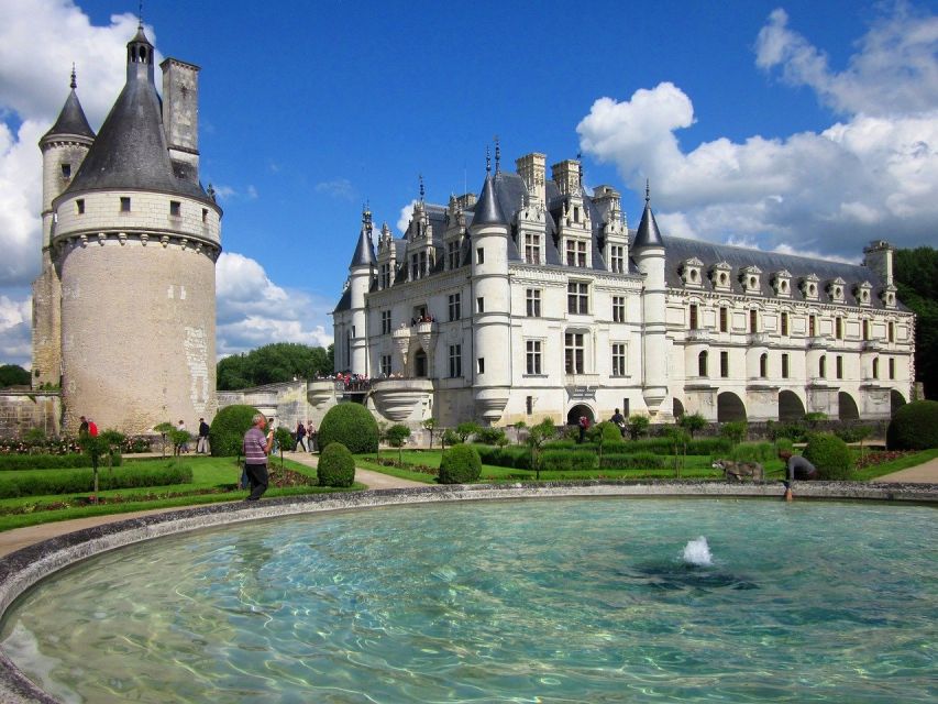 Tours/Amboise: Private Chambord and Chenonceau Chateau Tour - Scenic Views of Loire Valley