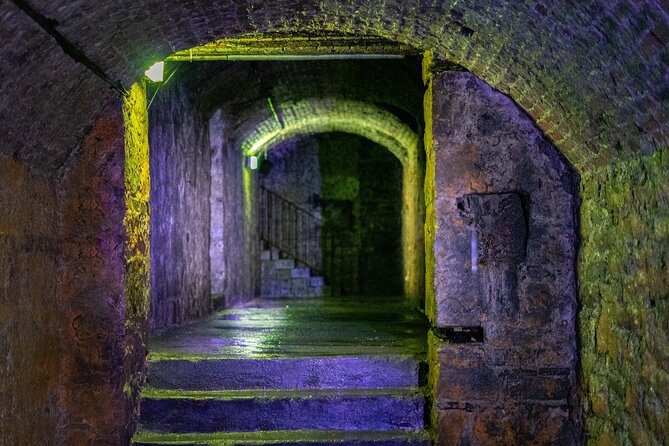 Underground Vaults Walking Tour in Edinburgh Old Town - Potential Distressing Historical Content