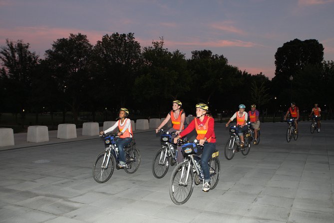 Washington DC Sites at Night Guided Bicycle Tour - Booking and Cancellation