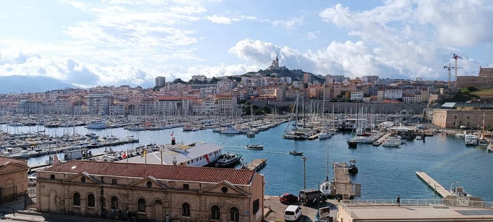 Aix-en-Provence: Marseille, Cassis, & Calanques Private Tour - Packing Comfortable Shoes and No Food