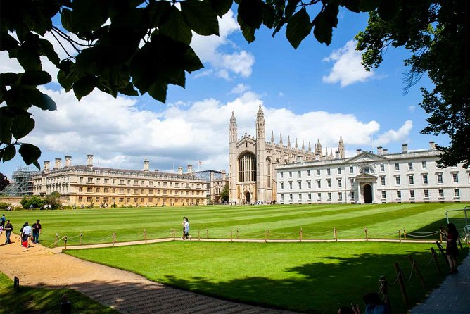 Cambridge University With Alumni: Optional Kings College Entrance - Meeting Point and End Location