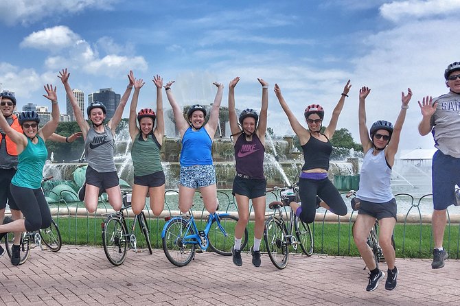 Chicagos Ultimate City Bike Tour - Recommended Attire and Gear