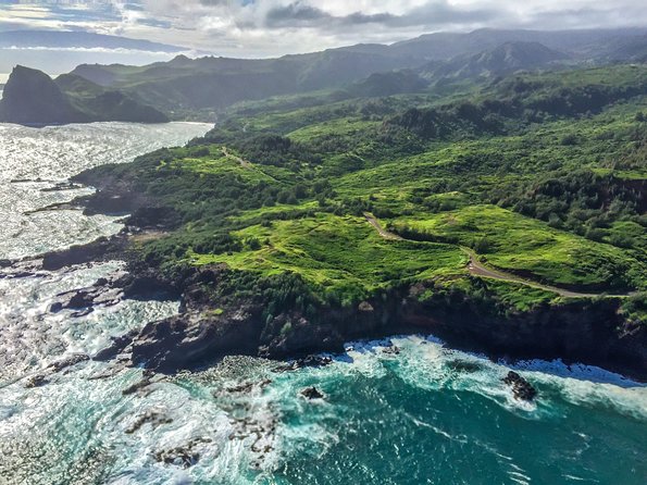 Doors off West Maui and Molokai 45 Minute Helicopter Tour - Flight Recording Purchase