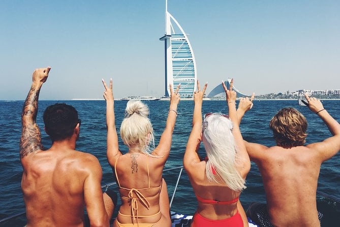 Dubai 3h Sea Escape: Swim! Tan! Sightsee! - Swim and Relax on the Yacht