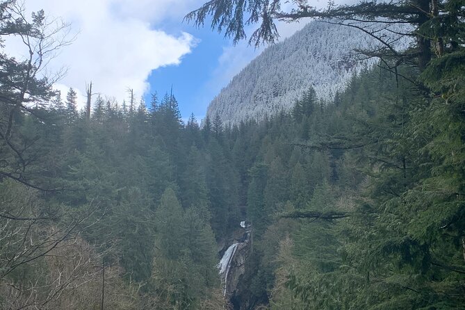 Forest Hike to Gorgeous Twin and Snoqualmie Falls - Exploring North Bend and Snoqualmie