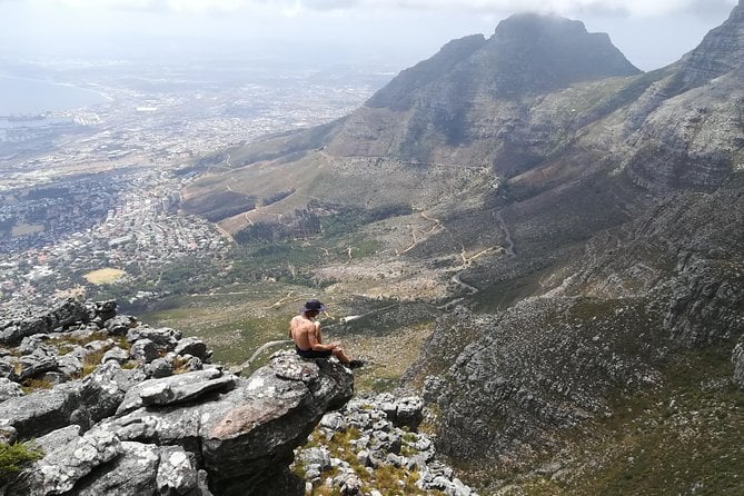 Hike Table Mountain or Lions Head in Cape Town Like a Local - Accessibility and Medical Conditions
