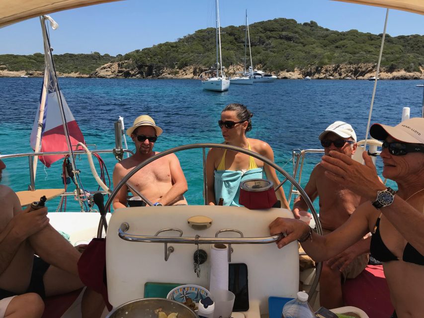 Hyères / Porquerolles: Sailing Cruise Discovery - Booking Information