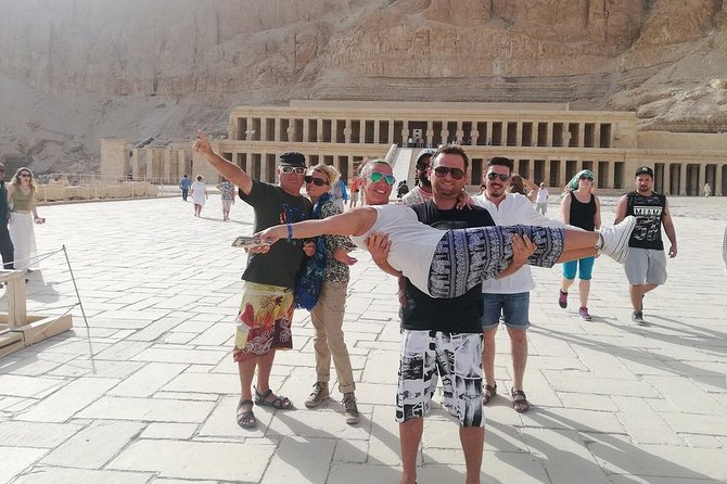 Luxor Day Tour From Hurghada, El Gouna Small Group With the Top Operator - Group Size and Physical Fitness