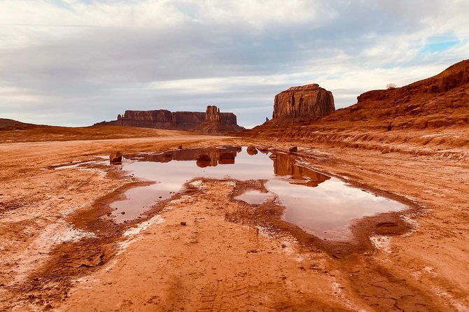 Monument Valley Backcountry Tour - Performances