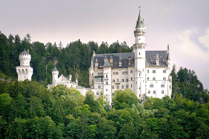 Neuschwanstein Castle and Linderhof Palace Day Trip From Munich - Transportation and Logistics