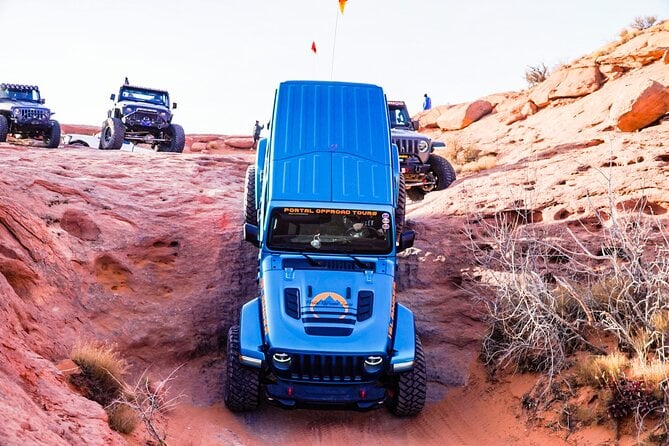 Off-Road Private Jeep Adventure in Moab Utah - Discover Utahs Red Rock Landscapes
