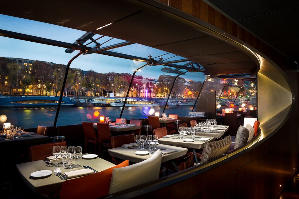 Paris: Dinner Cruise on the Seine River at 6:15 PM - Access Requirements