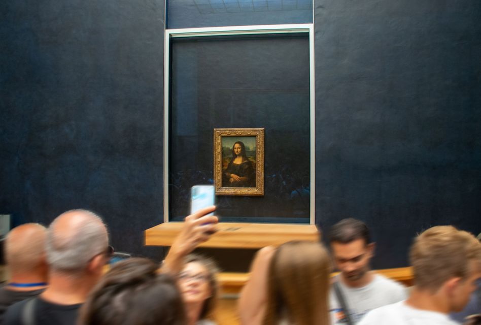Paris: Louvre Museum Highlights Guided Tour With Ticket - Covering Essential Artworks