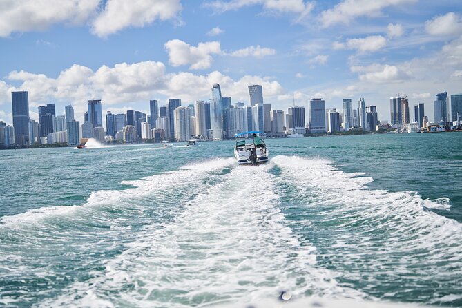 Private Boat Ride in Miami With Experienced Captain and Champagne - Itinerary and Sights Included