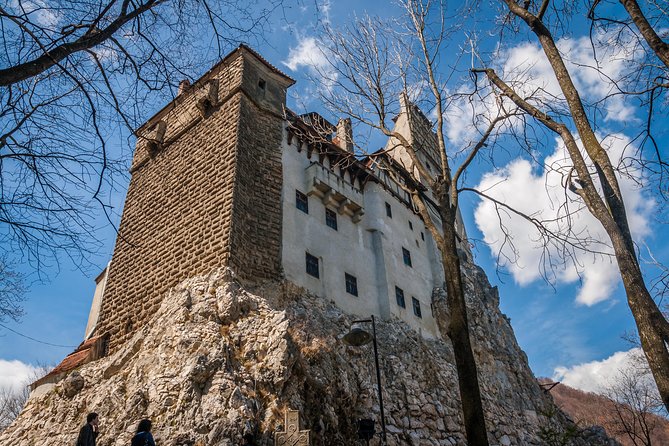 Small-Group Day Trip to Draculas Castle, Brasov and Peles Castle From Bucharest - Discovering Brasov