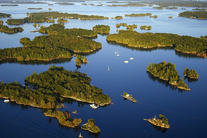 The Ultimate Heart of 1000 Islands Sightseeing Boat Tour - Additional Information