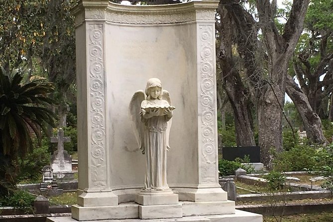 Bonaventure Cemetery Walking Tour With Transportation - Cemetery Highlights