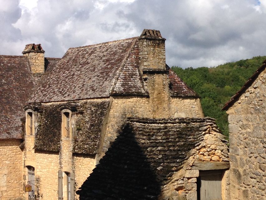 Bordeaux to Dordogne: Castles & Villages Private Tour - Pricing and Booking