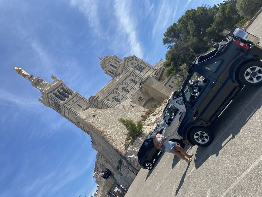 Drive a Cabriolet Between Port of Marseille and Cassis - Preparing for the Adventure