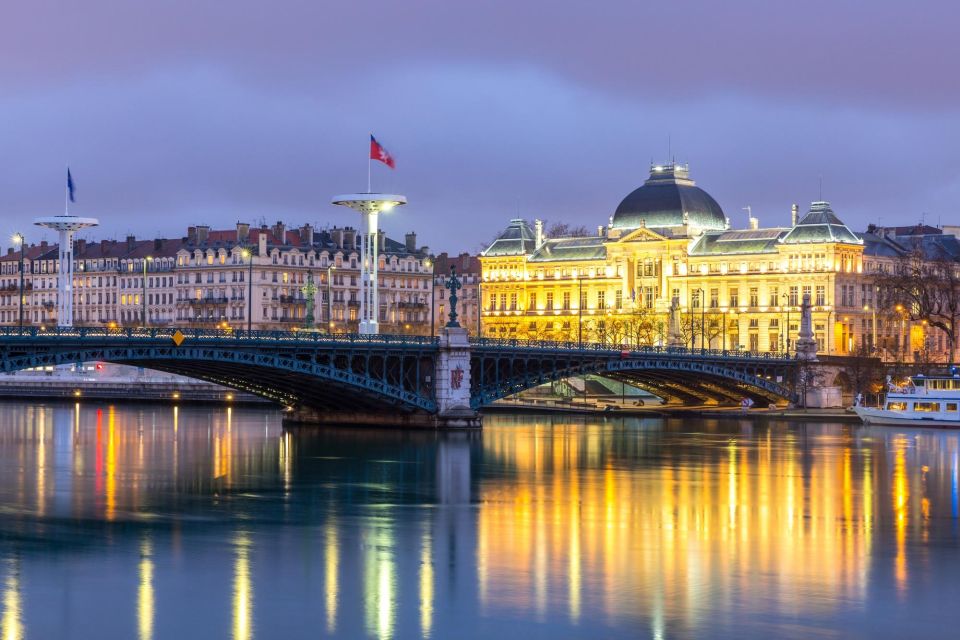 Lyon: Private Architecture Tour With a Local Expert - Itinerary Adaptability